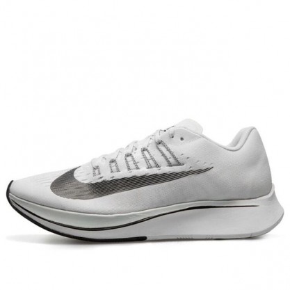 Nike Womens WMNS Zoom Fly 897821-100